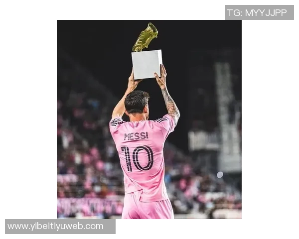 梅西缺席训练一天后今日回归训练中心恢复合练状态良好 梅西缺席训练一天后今日回归训练中心恢复合练状态良好