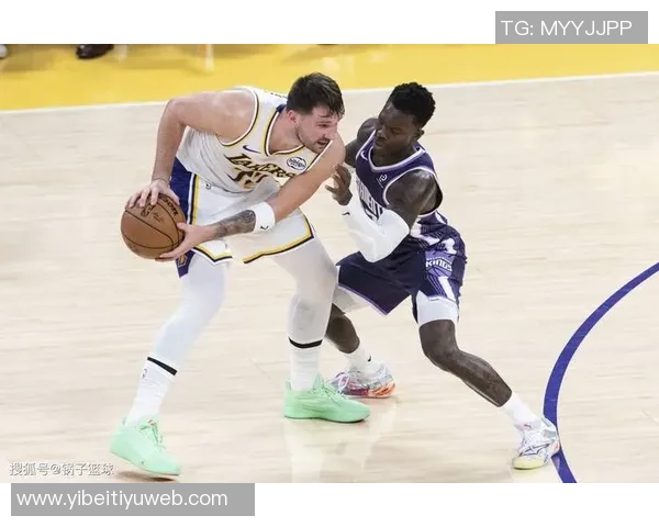 东契奇谈防守进步强调与队友沟通与参与的重要性