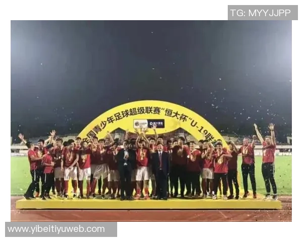 尚帕尼盛赞文班训练效果未来表现将更加令人惊叹