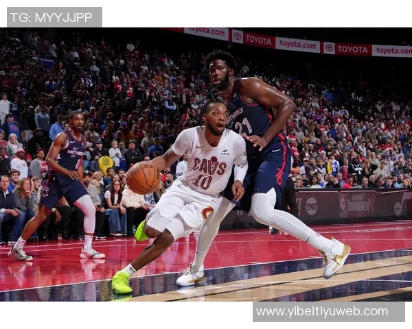 76人对决骑士首发阵容揭晓马克西乔治恩比德携手出战米切尔领衔骑士