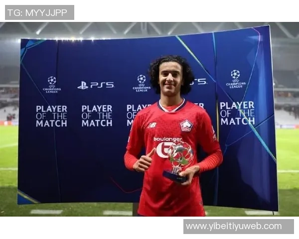 巴黎即将签约里尔18岁中场布阿迪他是球队忠实粉丝 巴黎即将签约里尔18岁中场布阿迪他是球队忠实粉丝